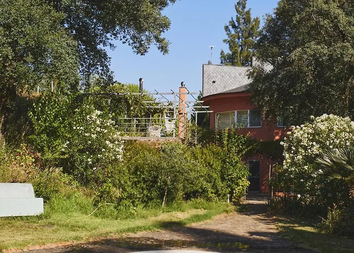 Quinta Dos Sarilhos 게스트하우스 4*